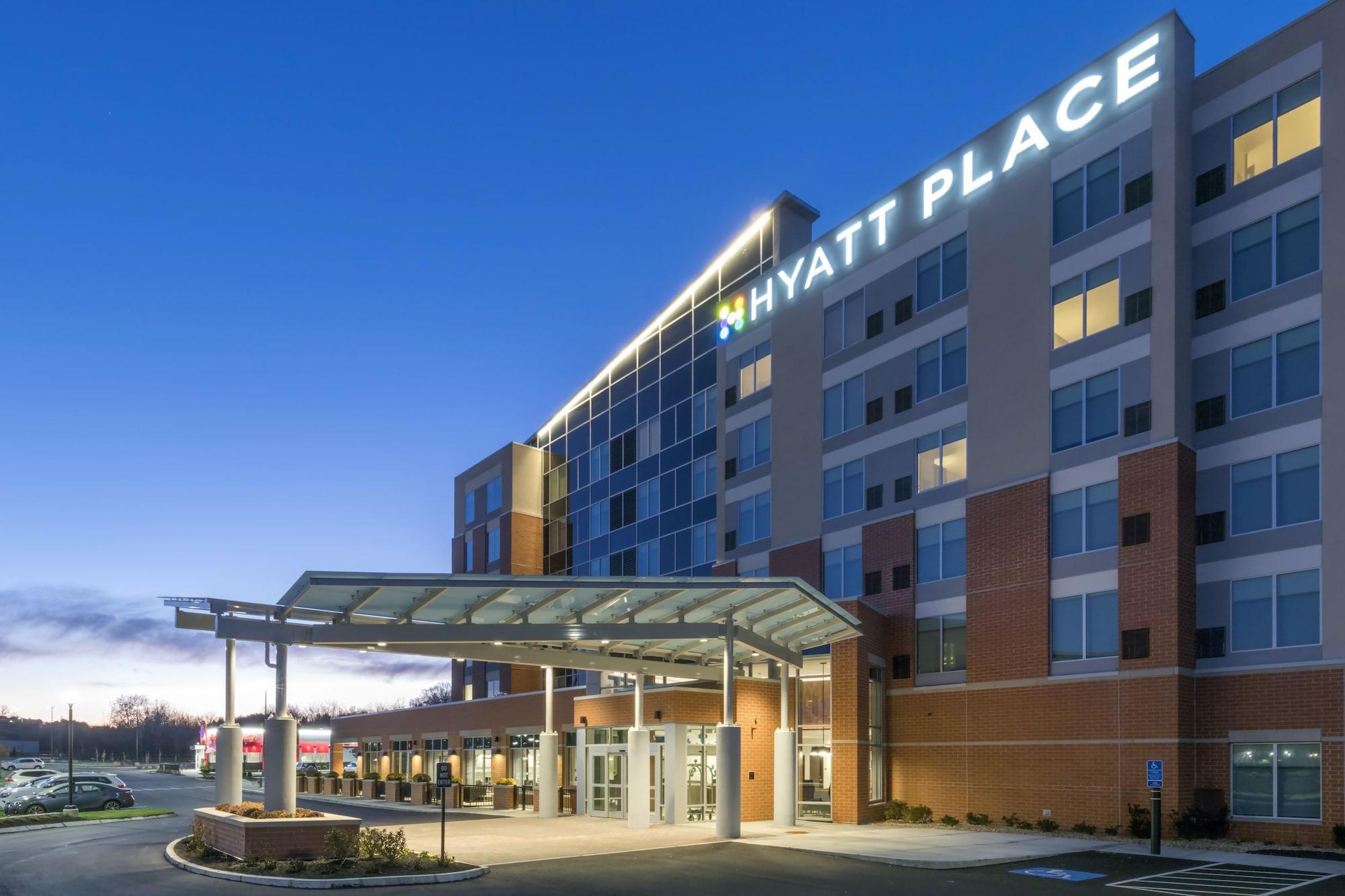 Hyatt Place Marlborough/Apex Center Exterior photo